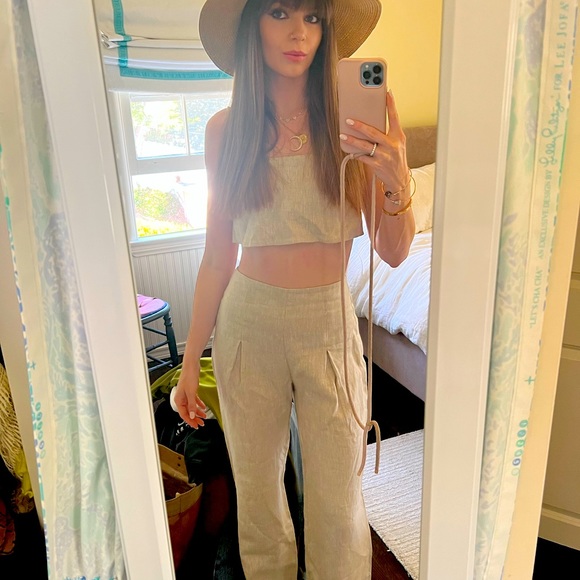 Meet your Posher, Natalie - Picture 1 of 16